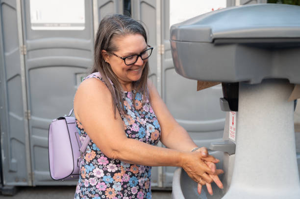 Portable Toilet Options We Offer in Bloomfield, MO